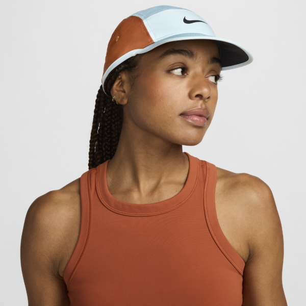 Ustruktureret Nike Dri-FIT Fly-Swoosh-kasket - blå